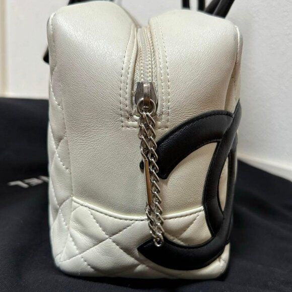 CHANEL Cambon Quilted Ligne Shoulder Bowling Bowler Bag Tote White