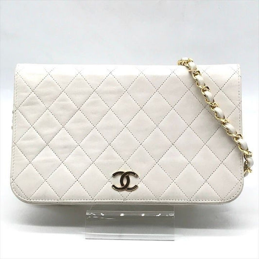 Chanel Quilted Lambskin CC Logo Push Lock Chain Shoulder Bag White