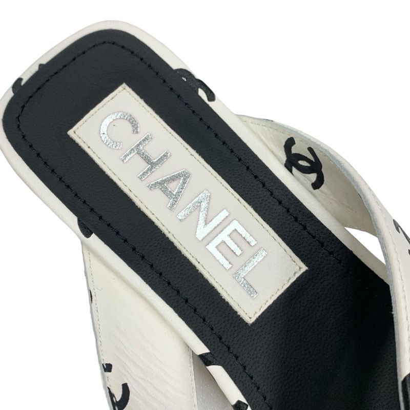 Chanel Sandals Shoes Leather White Black Thong Sandals Flat Sandals Heremark
