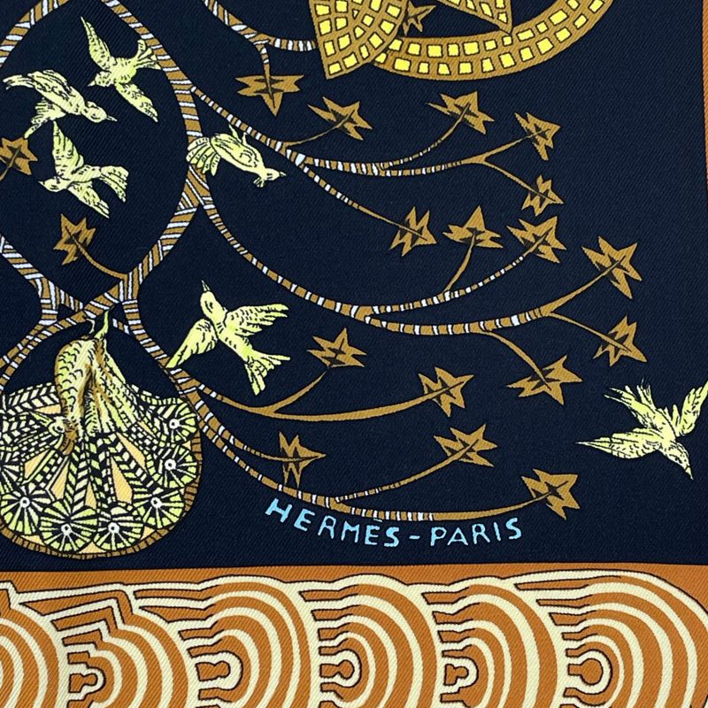 Hermes Carre 90 Les Legendes De L'arbre Wooden Legend Scarf Black
