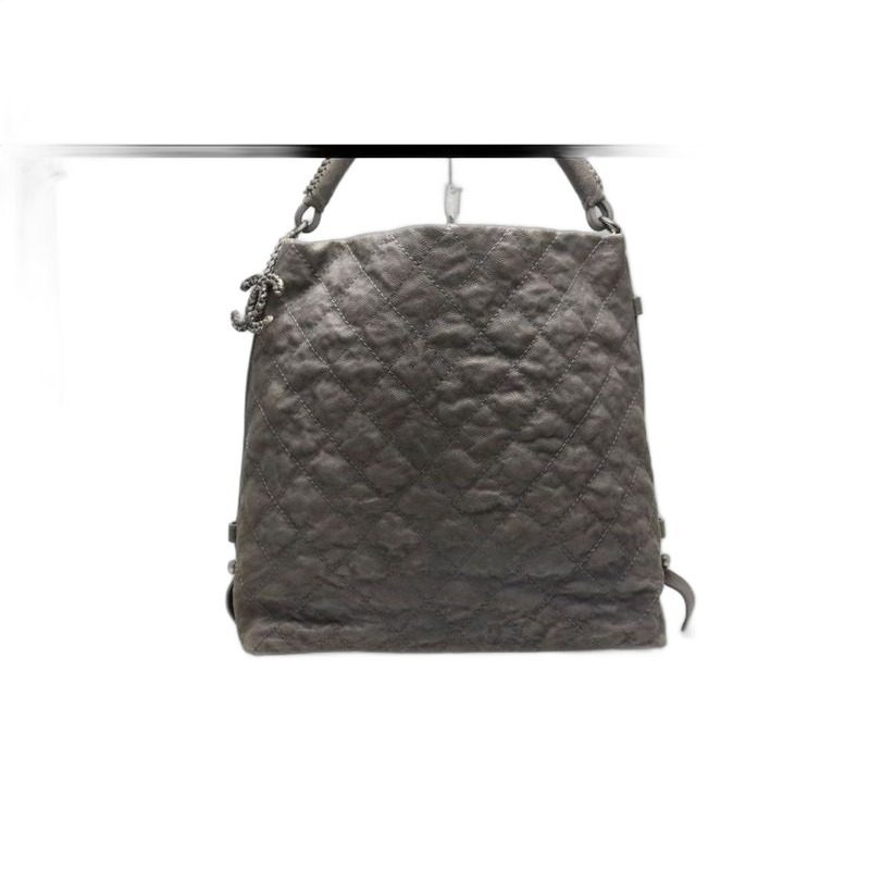 Chanel Caviar Leather Quilted Shoulder Bag