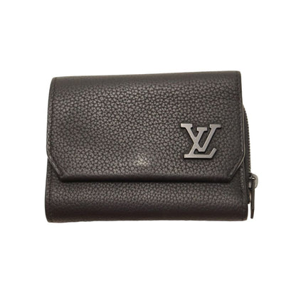 Louis Vuitton LV Aerogram Portefeuille Pilot Leather Trifold Wallet