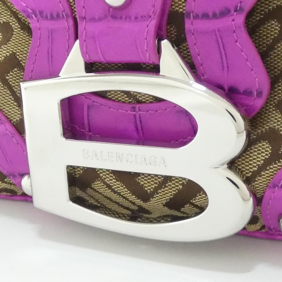 Balenciaga Essex Small Shoulder Bag — view 4