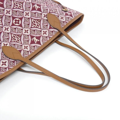 Louis Vuitton Neverfull MM Bag — view 4