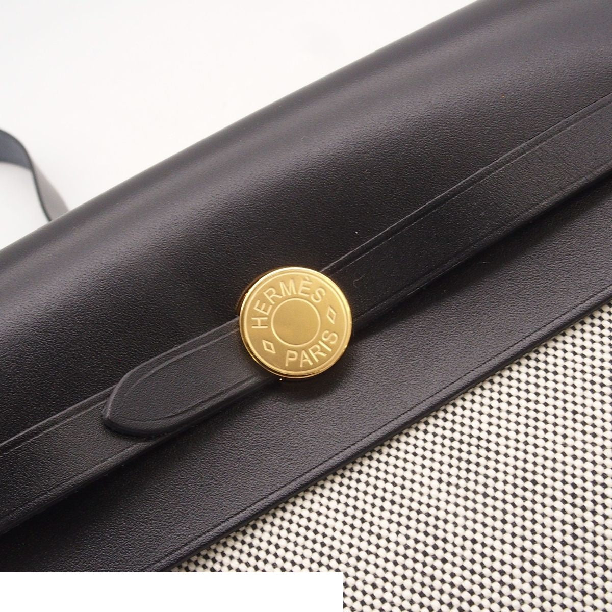 Hermes Herbag Zip Mini 20 Ecru Black Vache Hunter Tovalmilitary Shoulder Bag — view 8