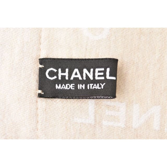 Chanel Blanket Lap Interior Reversible Mademoiselle CC — view 8