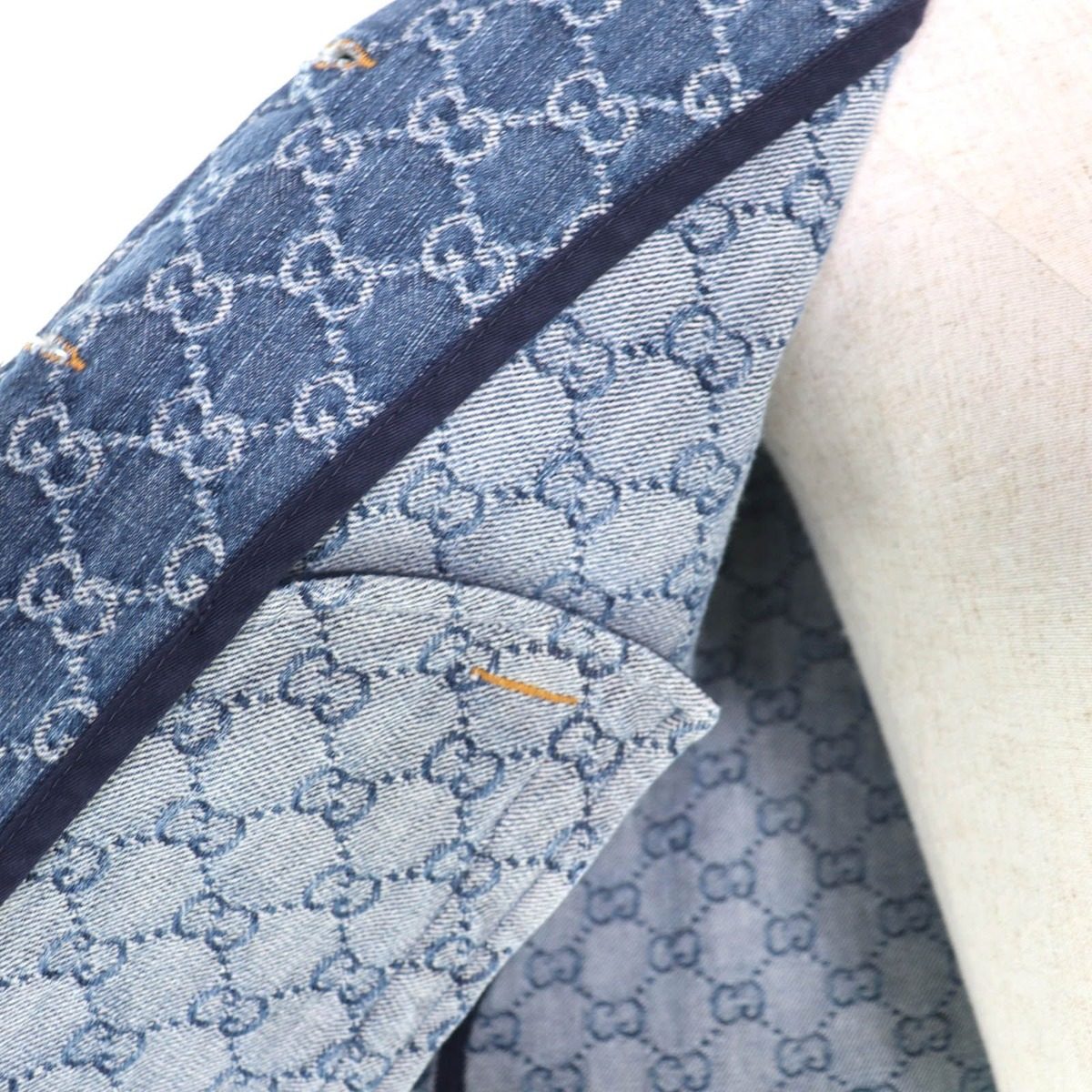 Gucci Made Cotton GG Jacquard Denim Cropped Short Sleeve Jacket Indigo 38 — view 5