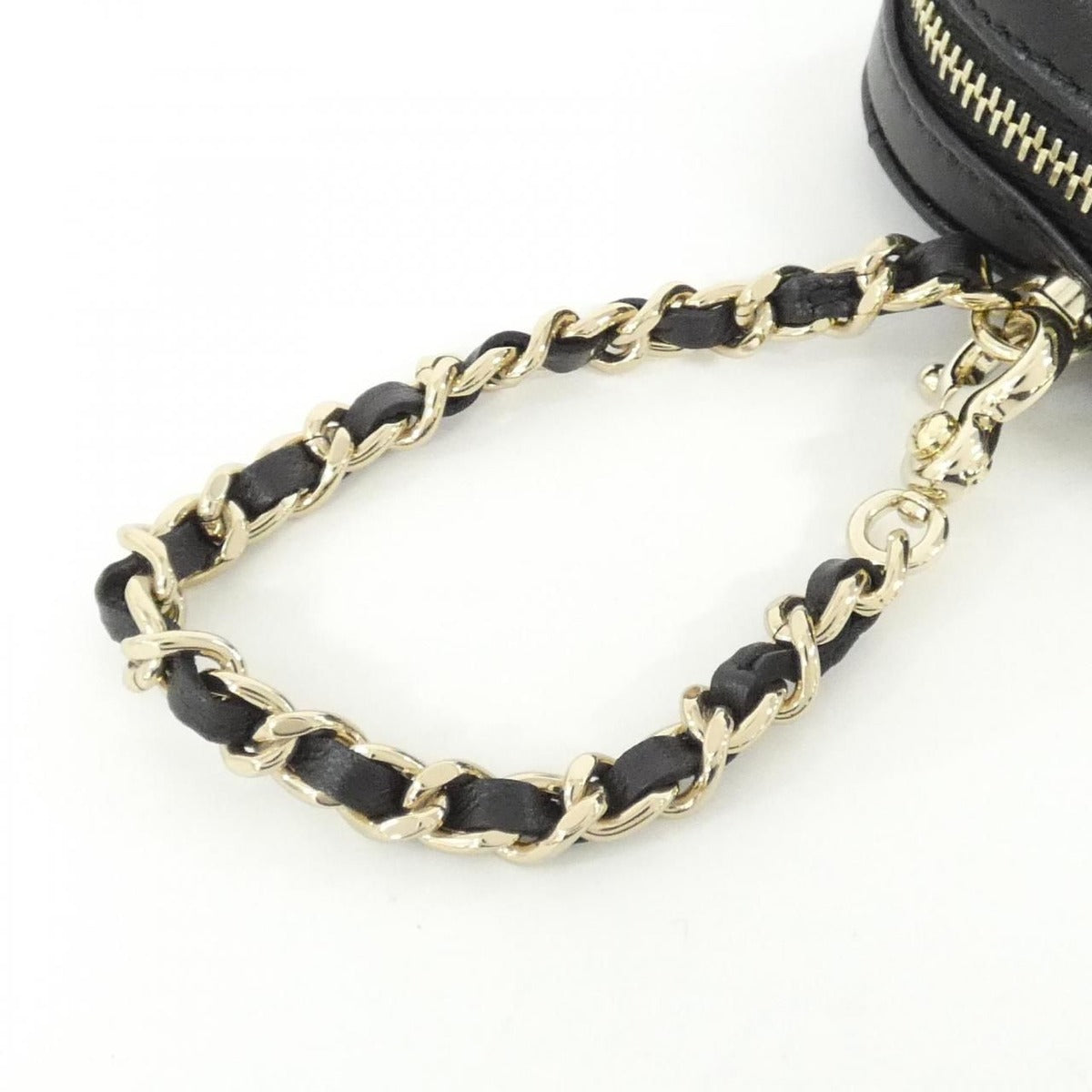 Chanel Bag Charm Handbag Gold — view 5