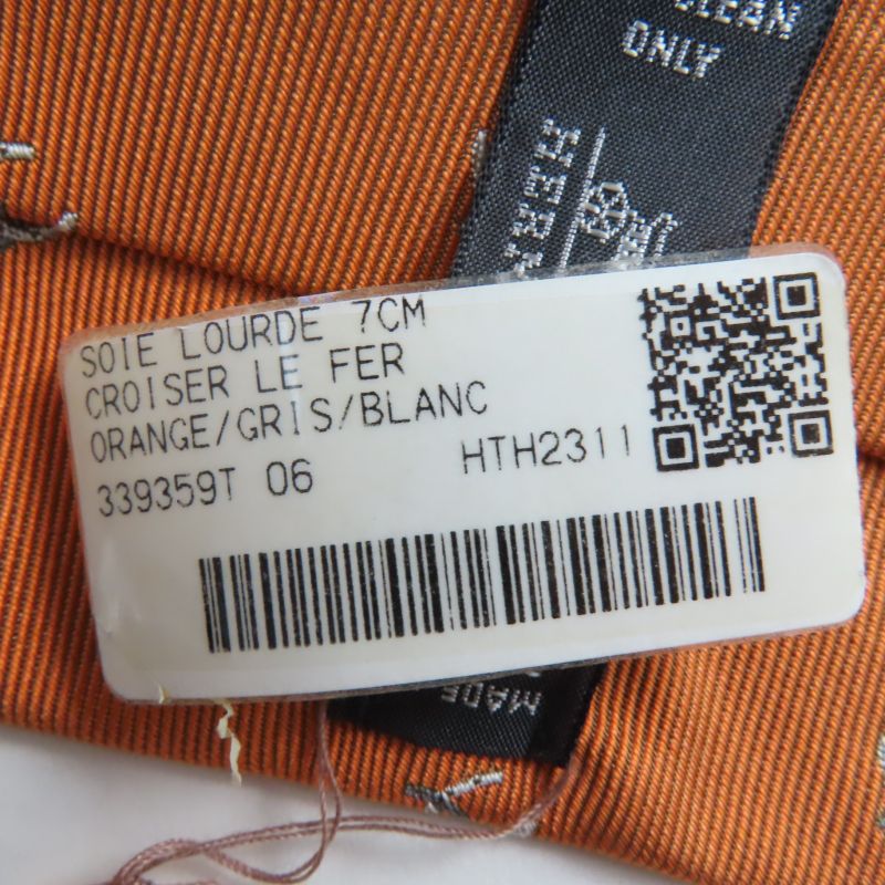 Hermes 23 Years 339359t Croisée Le Fer 100% Silk Orenge/gris/blanc Horseshoe