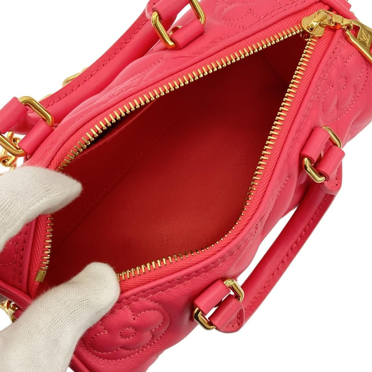 Louis Vuitton Bubble Glam Papillon BB Shoulder Bag Dragonfruit — view 7
