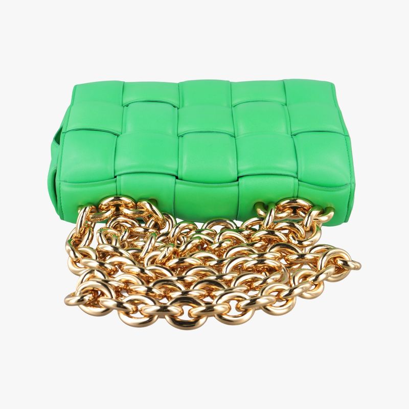 Bottega Veneta The Chain Cassette Green Lambskin B09108320p