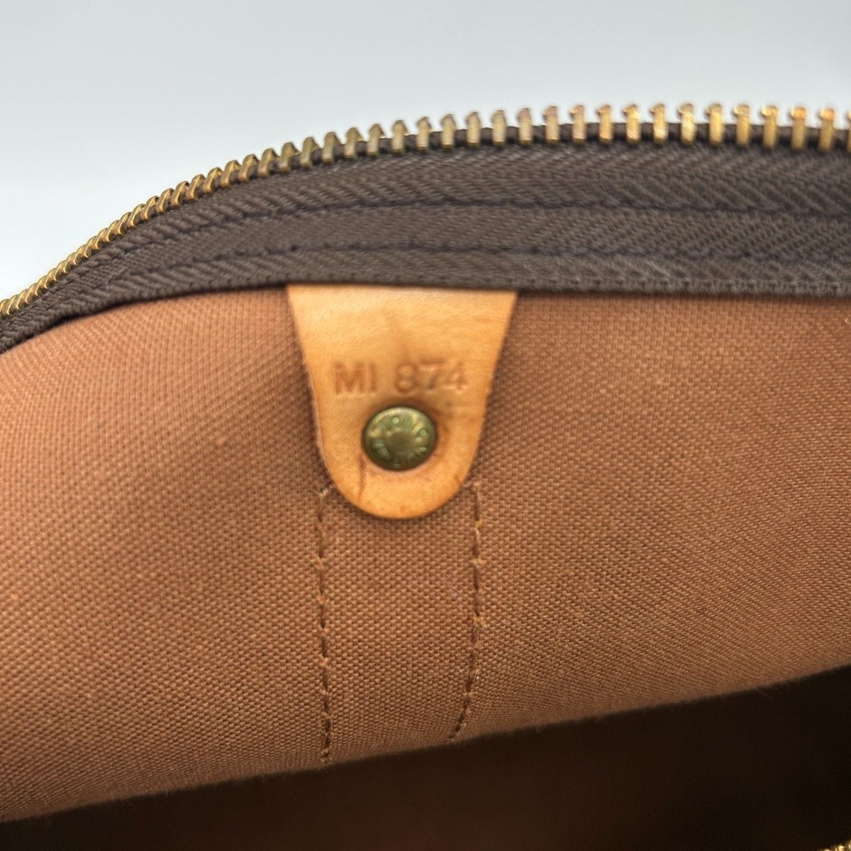 Louis Vuitton Keepall 55 Boston Bag Monogram Brown — view 15