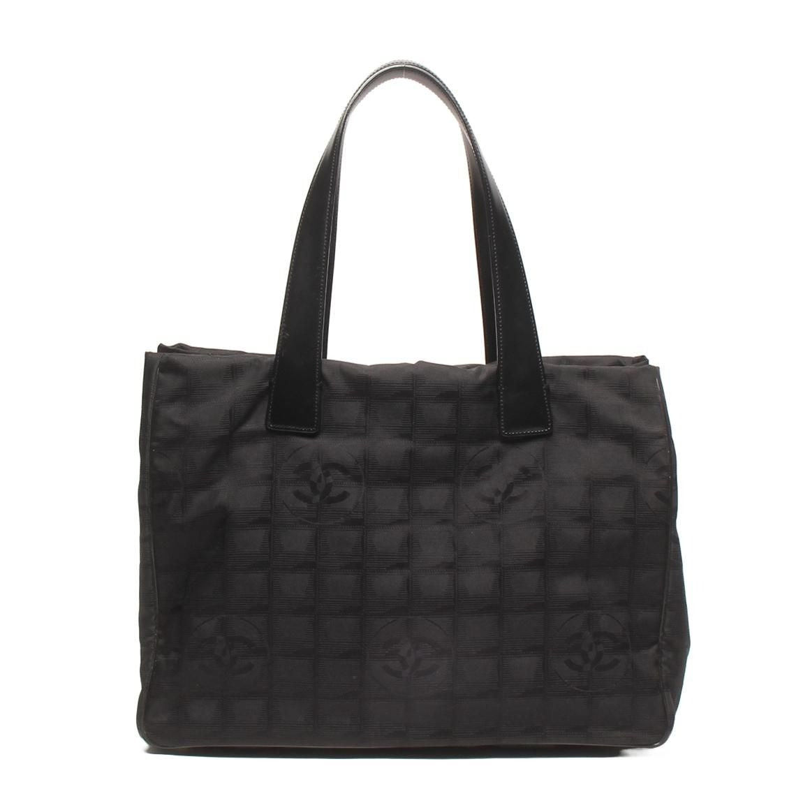 Chanel Tote Nylon New Travel — view 2