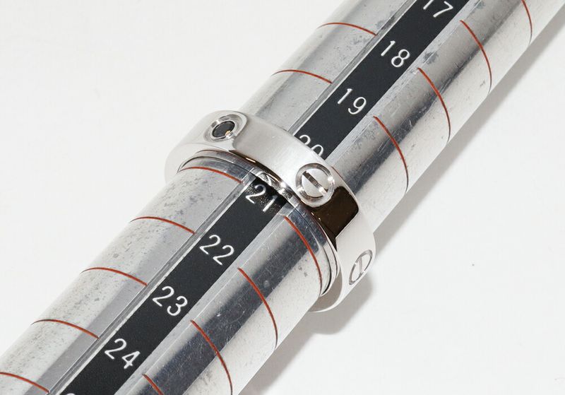 Cartier Ring 18K White Gold Black Sapphire 1P Love Ring B40771