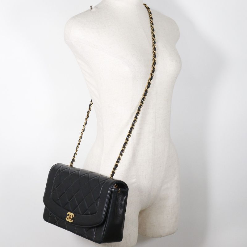 Chanel Diana Chain Shoulder Matelasse Lambskin Black Ladies Shoulder Bag