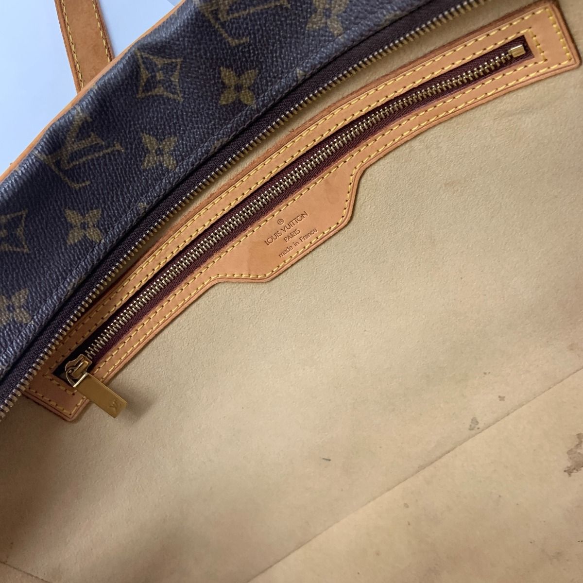 Louis Vuitton Monogram Shite GM Monogram Shite Shoulder Bag M51181 Brown