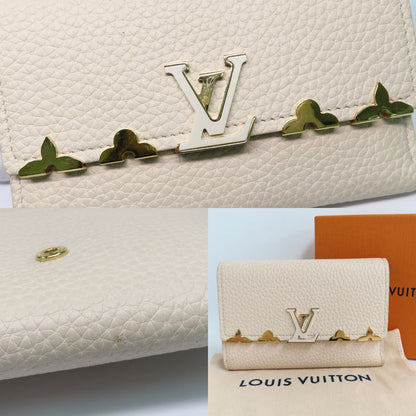 Louis Vuitton Portefeuille Capucines Compact M11363 Flower-lv Quartz