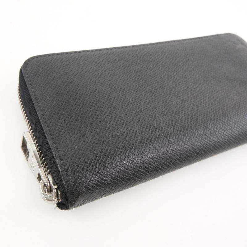 Louis Vuitton Zippy Wallet Vertical M32822 Taiga Black Ca1103 Unisex Long Wallet