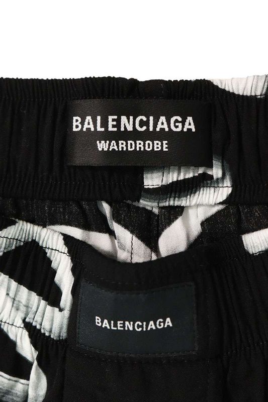 Balenciaga 672410 Tml13 Rayon Half Pants With Logo All Over Men's 48