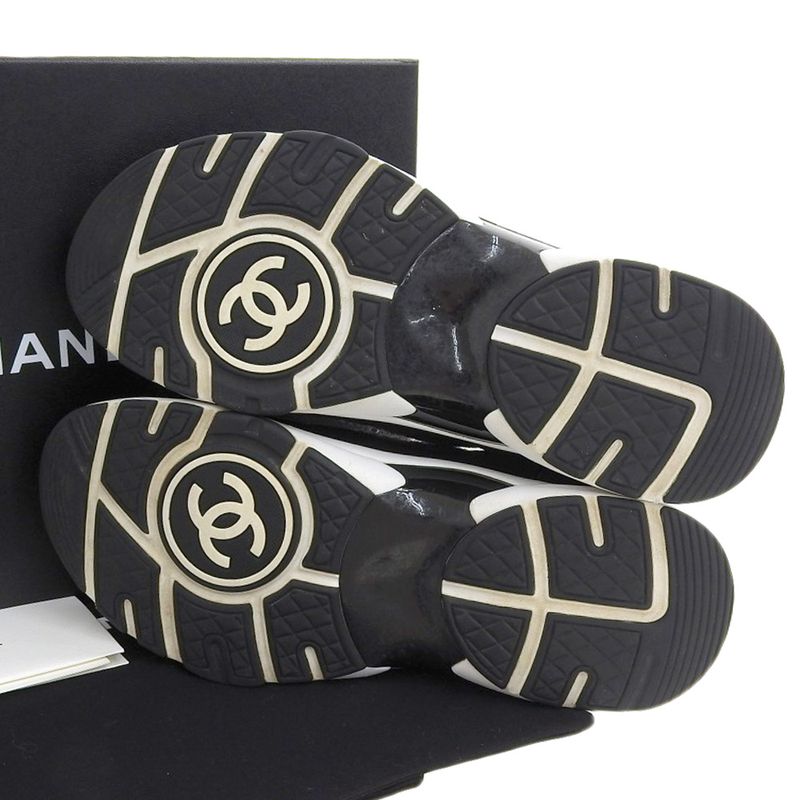 Super With Box Chanel 2023 Item G38750 Coco Mark Suede Socks Sneakers Shoes 38