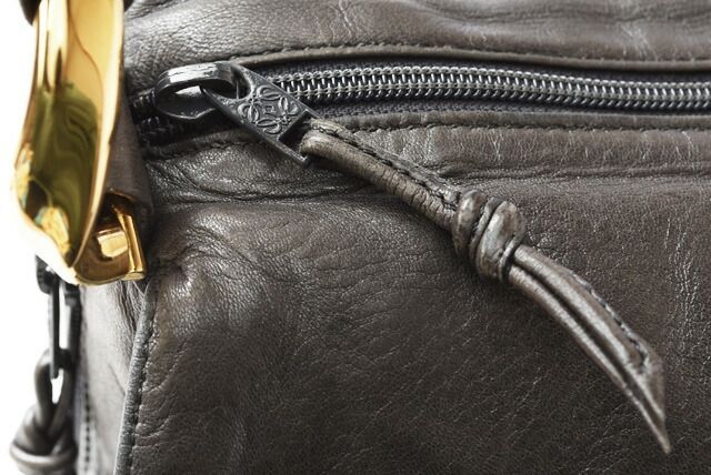 Loewe Preowned Shoulder Bag Semi-shoulder Men's Women's Loewe Lambskin Light