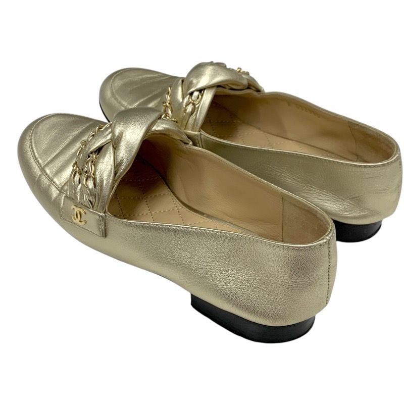Chanel Loafers Shoes Leather Gold Flat Shoes Here Mark Chain