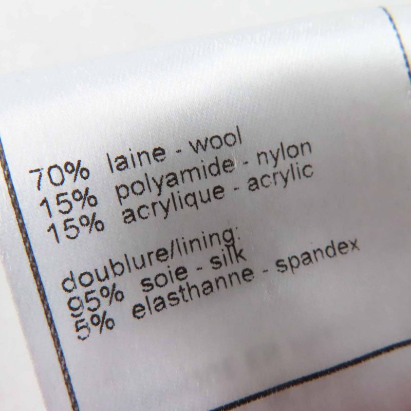 CHANEL Vintage P24398 04A Front Hook Cut-off Tweed Jacket With Ribbon And Coco