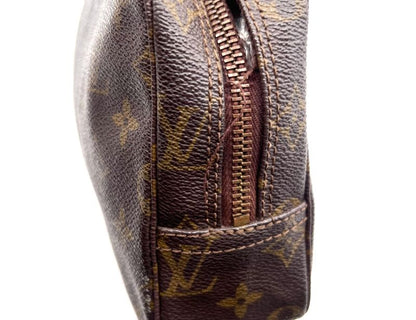 Louis Vuitton Pouch Trousse Toilette 23 Clutch Bag Monogram M47524 05bs211