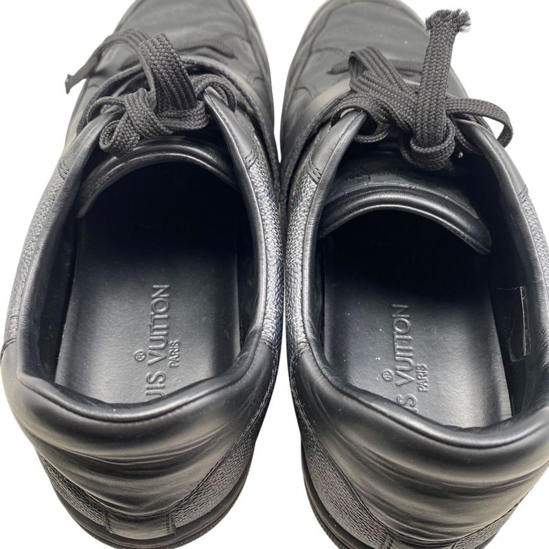 Em0441 Louis Vuitton Graphite Low Cut Sneakers Size 7 Preowned