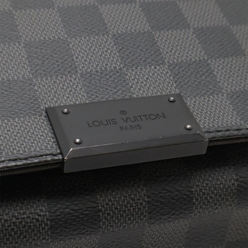 Louis Vuitton Damier Graphite District MM Shoulder Bag Messenger Bag Crossbody