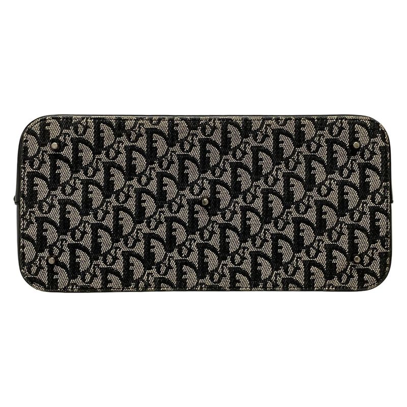 Dior/christian Dior Handbag Trotter Ivory X Dark Navy Leather