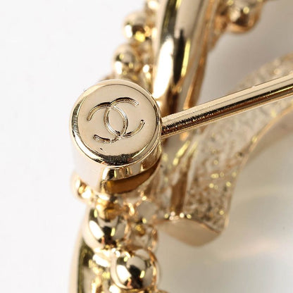 Chanel Brooch Gold