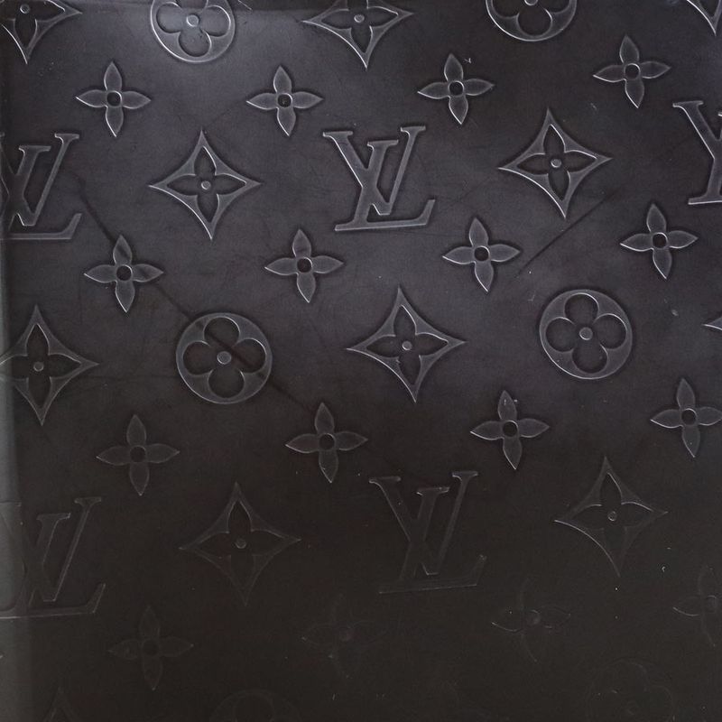 Louis Vuitton Crossbody Shoulder Bag Monogram Glacé Bobby M46520