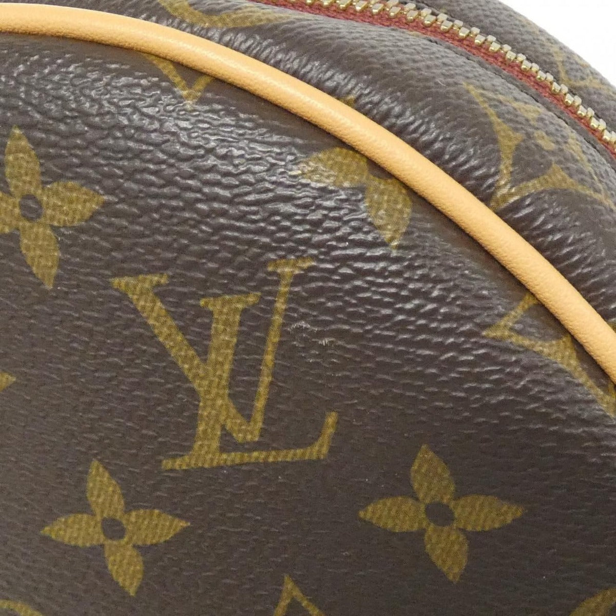 Louis Vuitton Monogram Boite Chapeau Souple PM Shoulder Bag — view 3