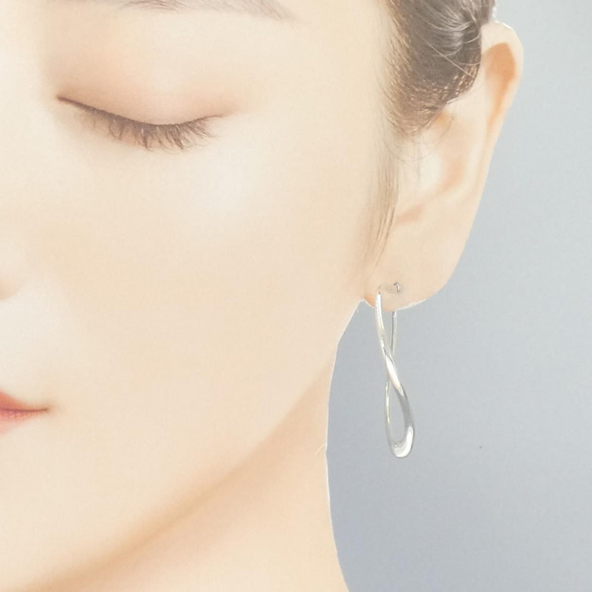 Tiffany Open Heart Hoop Earrings — view 4