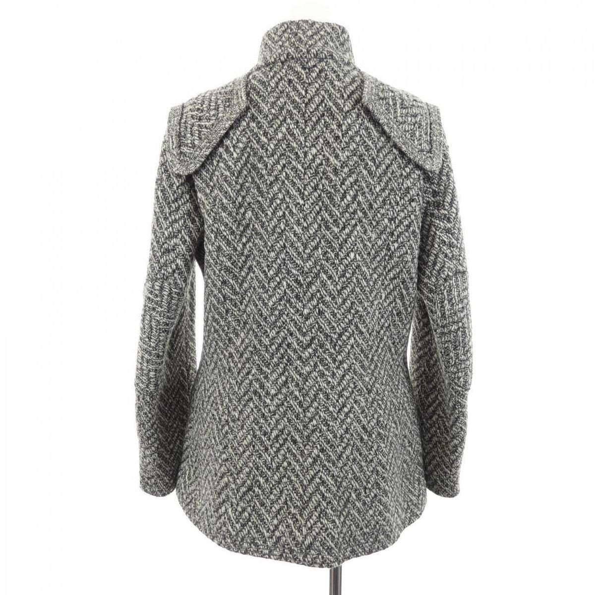 Chanel 08 a Coat — view 2