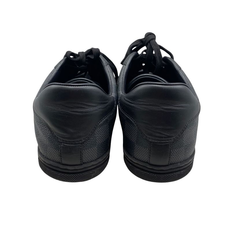 Em0441 Louis Vuitton Graphite Low Cut Sneakers Size 7 Preowned