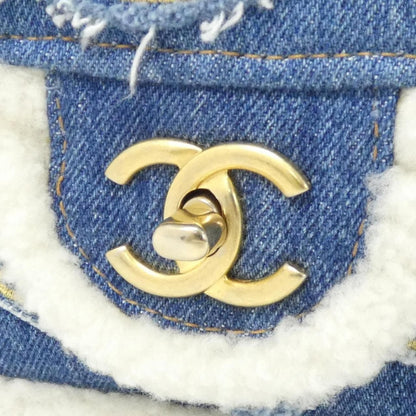 Chanel Shoulder Bag Denim White — view 4