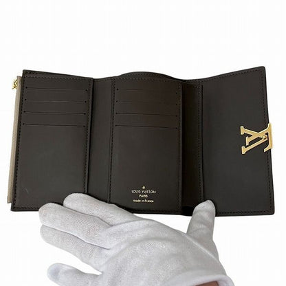 Louis Vuitton Portefeuille Capucines Compact M62159 Trifold Wallet Women
