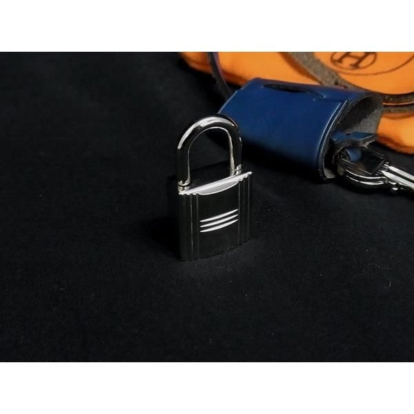 Hermes Leather Clochette Cadenas Padlock 120 key Navy Bp2881