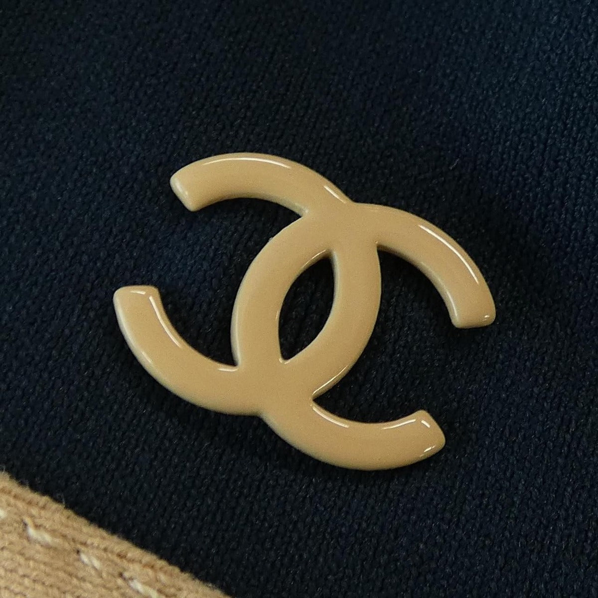 Chanel 03 P Long Cardigan Vintage — view 7