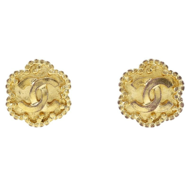 Chanel Vintage Gold Plated 96 a 17.4 g Earrings