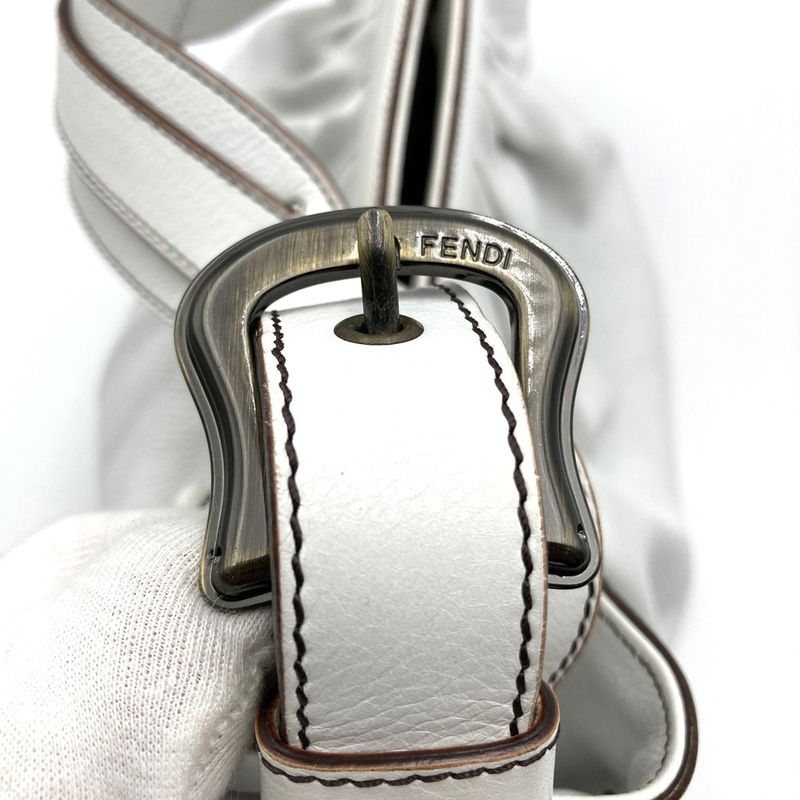 Fendi 23058br579yr2088 Handbag Shoulder Bag Leather White Women Men Fashion