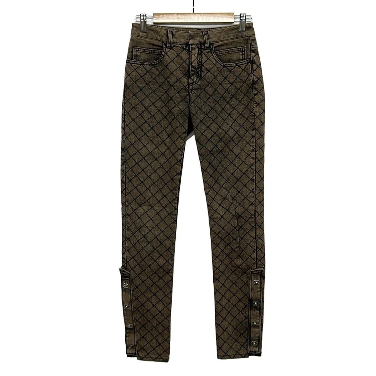 Chanel Jeans 34 S Quilted Brown Black Silver Turnlock CC Logo Cotton