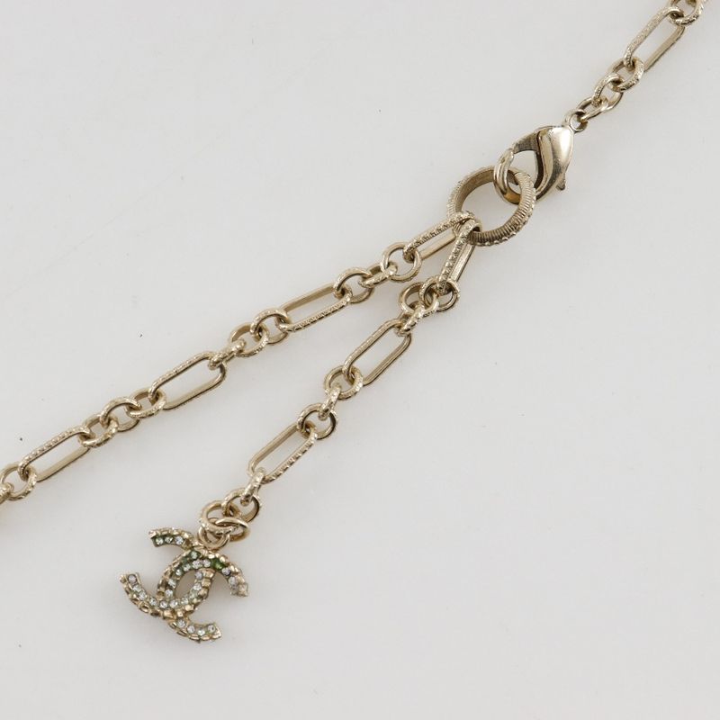 Chanel Coco Crocodile Motif Metal And Rhinestone Silver Ladies 126.3g Necklace