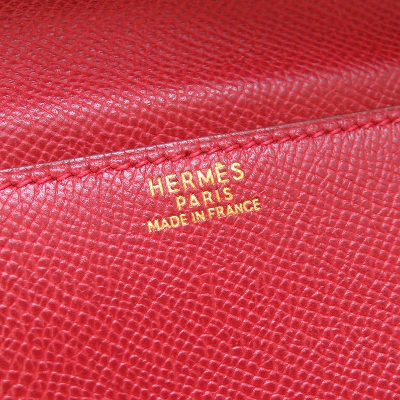 Hermes Courchevel Red Gold Hardware 00Z Engraved Vintage Clutch Bag 0225 Hermes