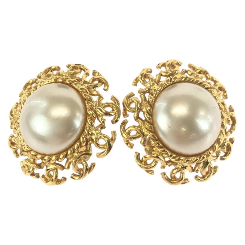 Chanel Vintage Coco Mark Gold Plated Earrings 95 A Engraved Ladies 504796