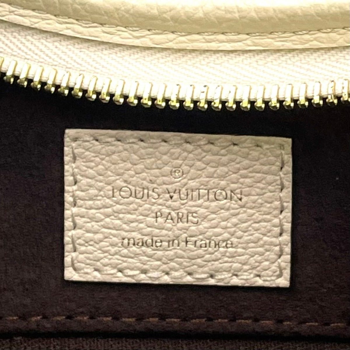 Louis Vuitton Carriage PM Monogram Empreinte Leather Off White Shoulder Bag Gold — view 4