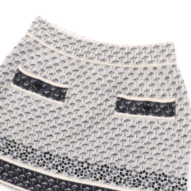 CHANEL P39241k02786 Mohair Silk Cashmere Coco Button Knit Miniskirt Grayish 36