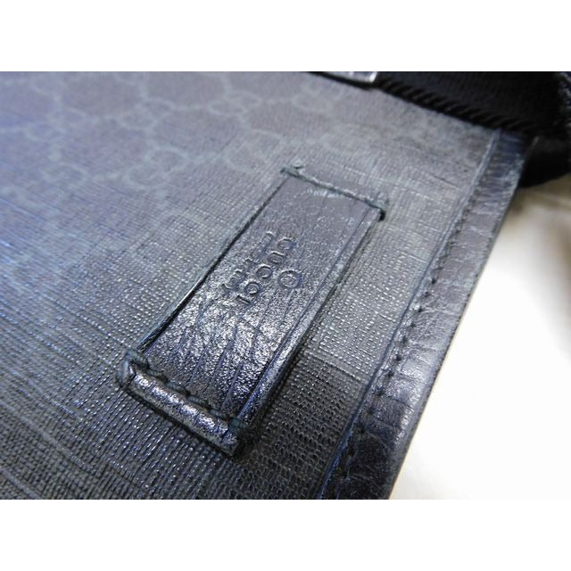 Gucci Split M 2-Way Crossbody Tote — view 5